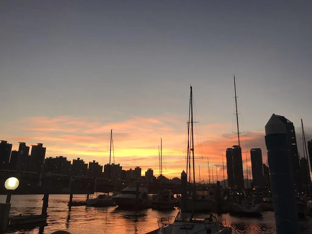 ホテル Sea And Yacht 釜山広域市 4*,